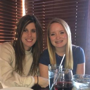 Meet your Posher, Melissa